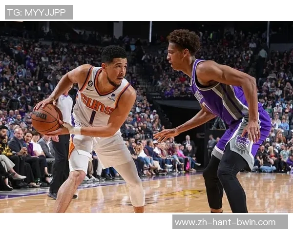 勇士与76人激战正酣NBA赛季巅峰对决引发球迷热议与期待 勇士与76人激战正酣NBA赛季巅峰对决引发球迷热议与期待